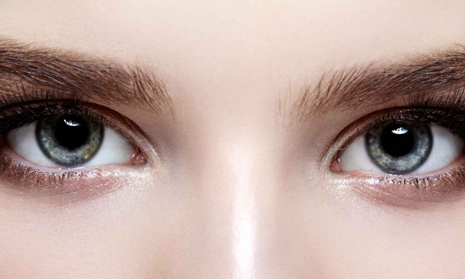 Dry Skin Under Eyes: How to Manage it + Recommendations