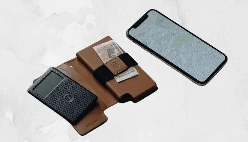 Ekster Wallet Review: The Best Smart Wallet on the Market?