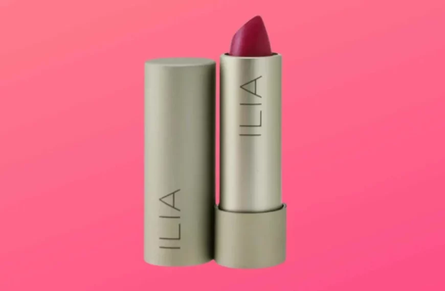 13 Best Long Lasting Lipsticks for Fade-Proof Color