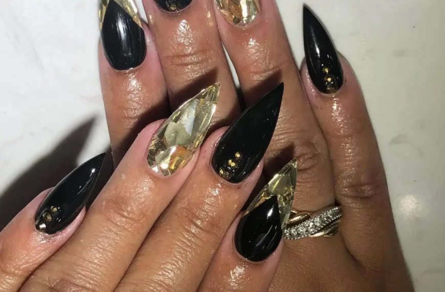 Black nail ideas