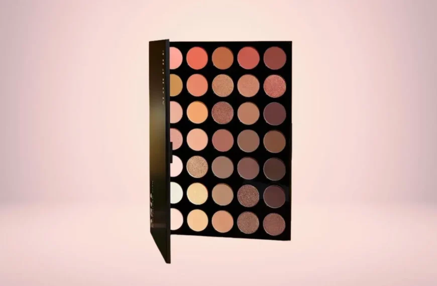 open Morphe 350 Palette on its side